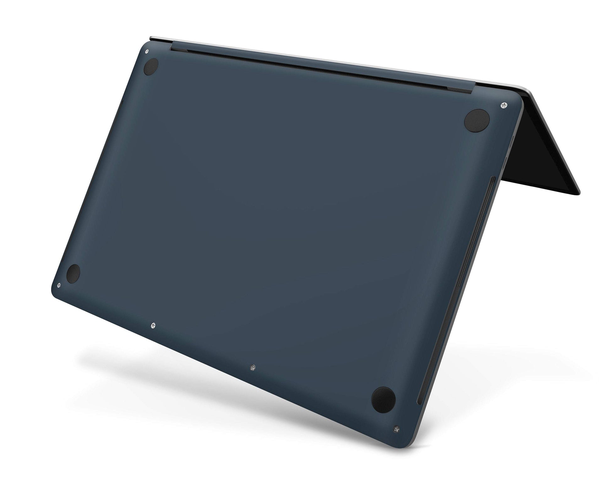 Apple MacBook Minimalistic Attack on Titan Levi Pro 15" (A1707/1990) Skins - Anime Attack on Titan Skin